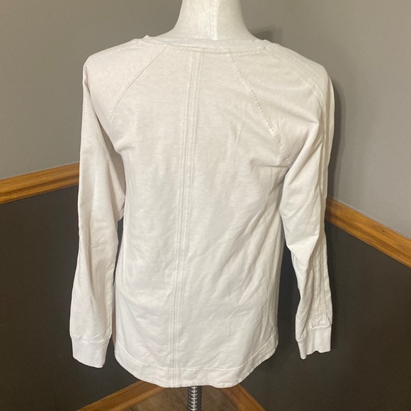 Athleta cream flowy oversized crewneck sweatshirt size medium - Picture 2 of 9
